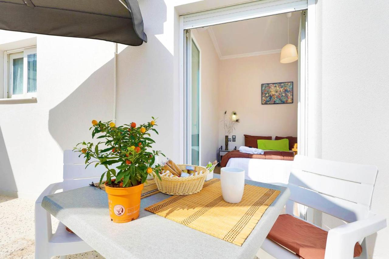 Silver Athens Double Room With Balcony Экстерьер фото